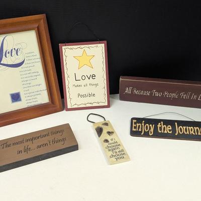 Romantic & Meanings Wall Decor