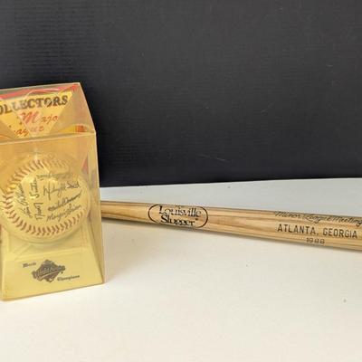 1995 World Series Autographed Reproduction Baseball Atlanta Braves