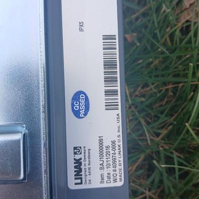 Invacare Reliant 450 power patient lift.