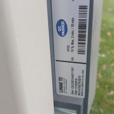 Invacare Reliant 450 power patient lift.