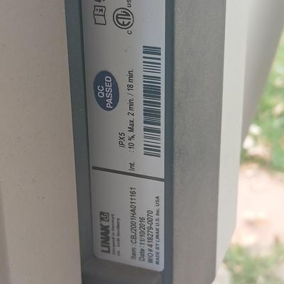 Invacare Reliant 450 power patient lift.