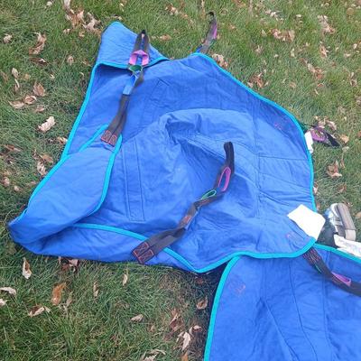 Invacare Reliant 450 power patient lift.