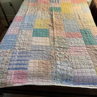 Patchwork Quilt 330