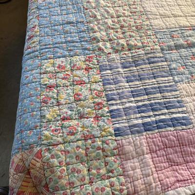 Patchwork Quilt 330