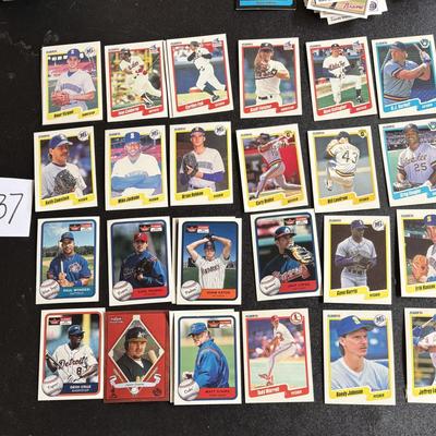 Fleer Baseball Cards
