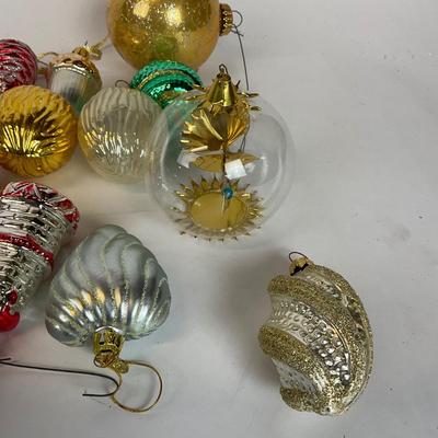 Z585 Lot of Vintage German Glass Christmas Ornaments