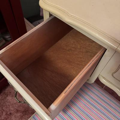 Vintage Queen Anne Style Vanity