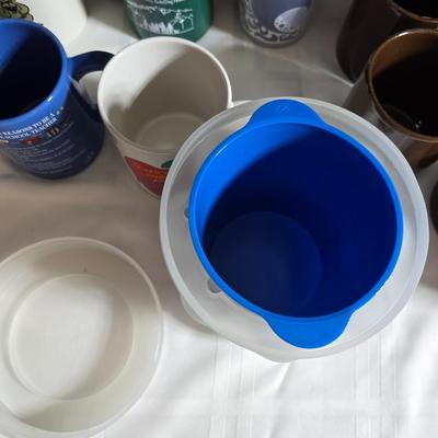 Phillips Electronics water kettle - Plastic water pitcher - and a few mugs