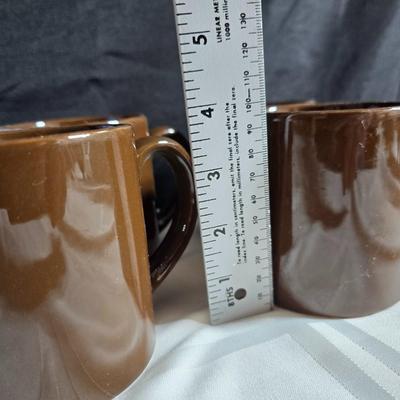 Phillips Electronics water kettle - Plastic water pitcher - and a few mugs