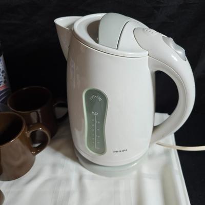 Phillips Electronics water kettle - Plastic water pitcher - and a few mugs