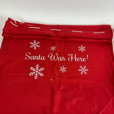 Z599 Set of 4 Felt Extra Large Gift Sacks