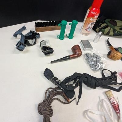 Shoelaces - Pipes - Zippo Lighter