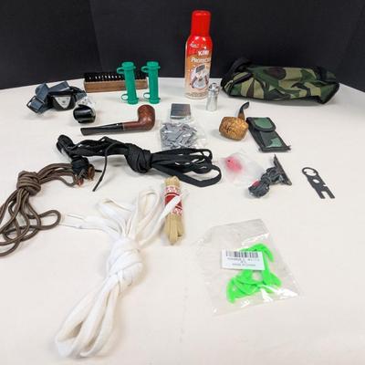 Shoelaces - Pipes - Zippo Lighter