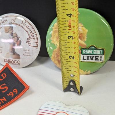 Vintage Pins Animals & More - Vintage Lewis Grizzard Pin