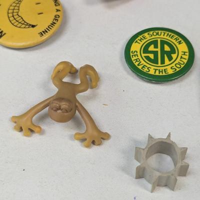 Vintage Pins Animals & More - Vintage Lewis Grizzard Pin