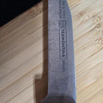 Cutting boards, Knives and nice plastic rubbermaid fresh works food storage containers