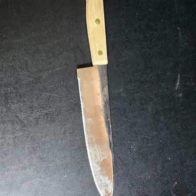 Cutting boards, Knives and nice plastic rubbermaid fresh works food storage containers