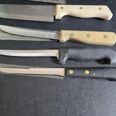 Cutting boards, Knives and nice plastic rubbermaid fresh works food storage containers