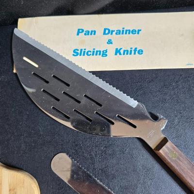 Cutting boards, Knives and nice plastic rubbermaid fresh works food storage containers