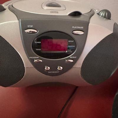 2 CD Radio Players