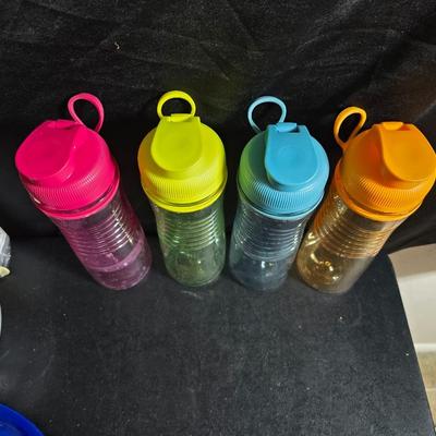 Huge lot of plastic kitchenware - Pitcher - water bottles - plastic food storage - Bowls and more