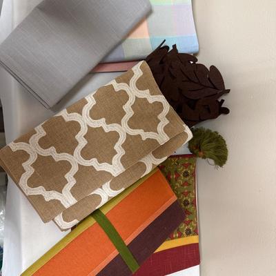 Sale Photo Thumbnail #191: .