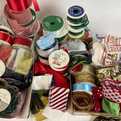 Z709 Large Lot of Holiday Ribbon and Gift Tags