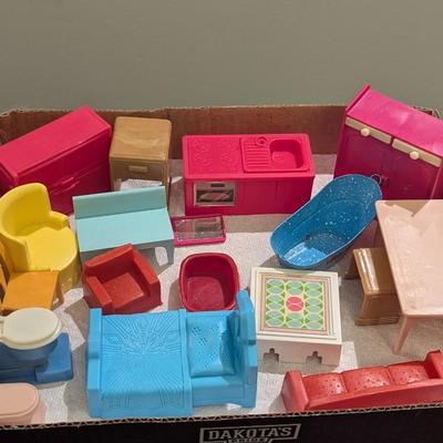 Vintage Plastic Dollhouse Furniture #2