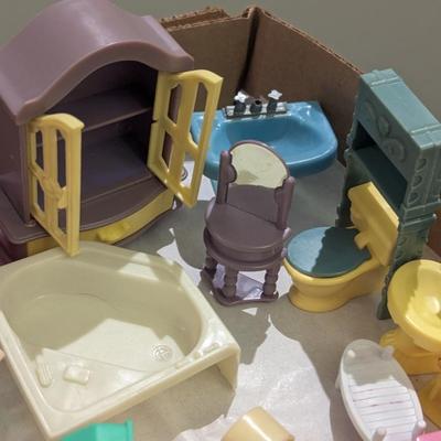 Vintage Wood & Plastic Dollhouse Furniture #3