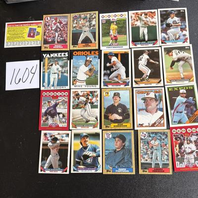 Topps Baseball Cards