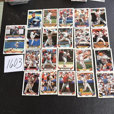 Topps Baseball Cards