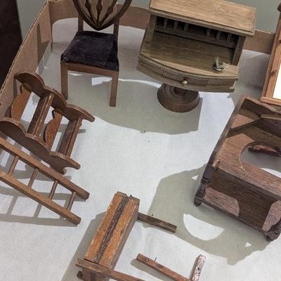 Vintage Wooden Dollhouse Furniture #4