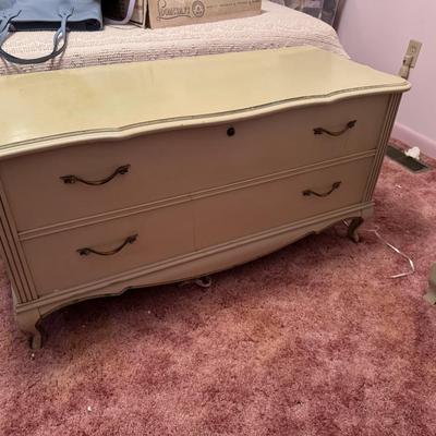 Vintage 70’s Cedar Chest 346