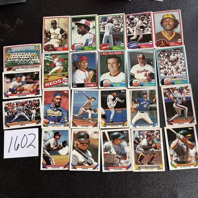 Topps Baseball Cards