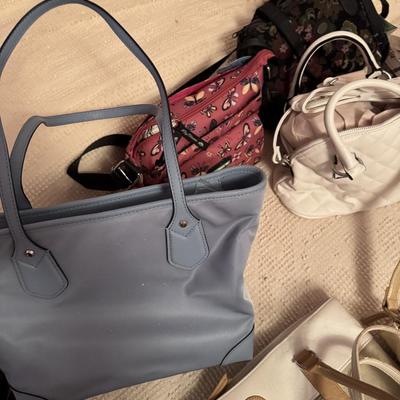 More New Ladies Purses 348