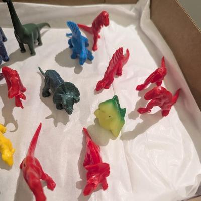 Plastic Dinosaurs Figures #1