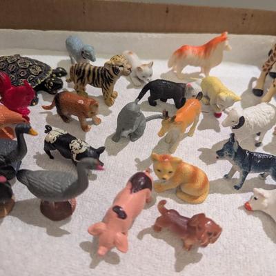 Vintage Farm Animal Figures #1