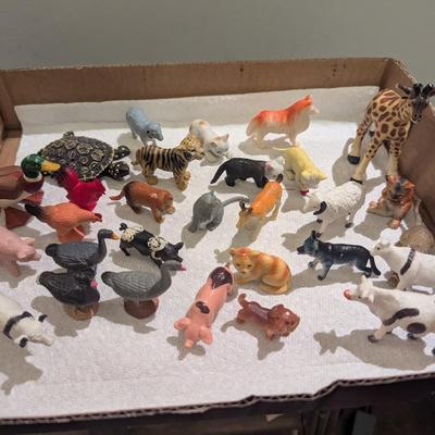 Vintage Farm Animal Figures #1