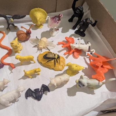 Vintage Plastic Animal Figures #2