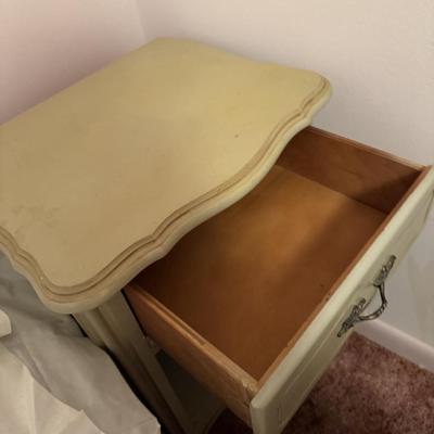 Vintage Full Bed With Nightstand