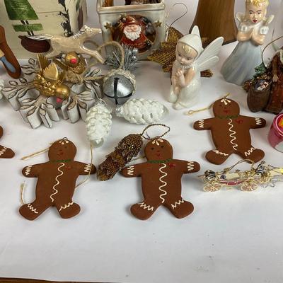 Z716 Gingerbread Christmas Holiday Decor
