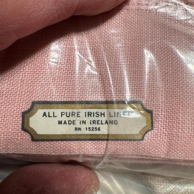 Fine Linen Table Covers 361