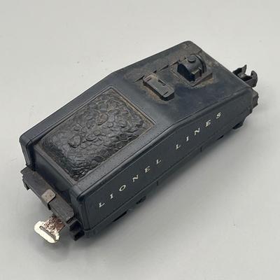Lot 231: Vintage Lionel Train O-Gauge Locomotives and Tenders
