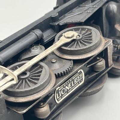 Lot 231: Vintage Lionel Train O-Gauge Locomotives and Tenders