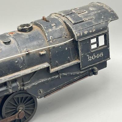 Lot 233: Vintage Lionel Train Post War 2046 Engine Locomotive with 2046w Tender