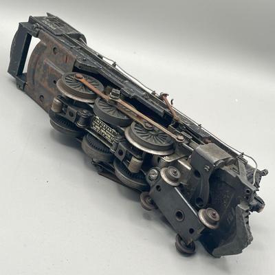 Lot 233: Vintage Lionel Train Post War 2046 Engine Locomotive with 2046w Tender