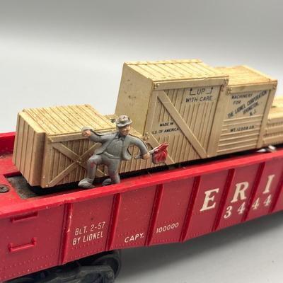 Lot 235: Vintage Lionel Train O-Gauge Cars