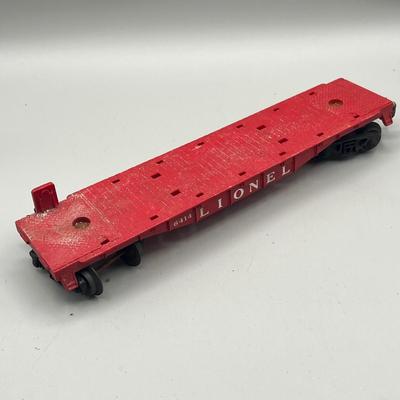 Lot 235: Vintage Lionel Train O-Gauge Cars