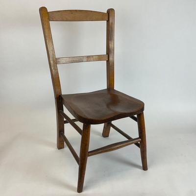 Z730 1982 North American Bear Co. “Theodore Bearington” with Childs Chair