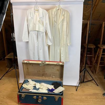 Z750 Vintage Nurse Outfit and Traveling Chest